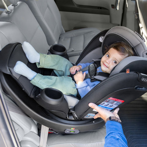 Revolve360 Extend All-in-One Rotating Car Seat with Quick Clean Cover - Feature Image 3