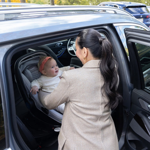 Shyft Intuiti+ Travel System featuring Revolve180 LiteMax NXT with SensorySoothe - Feature Image 3